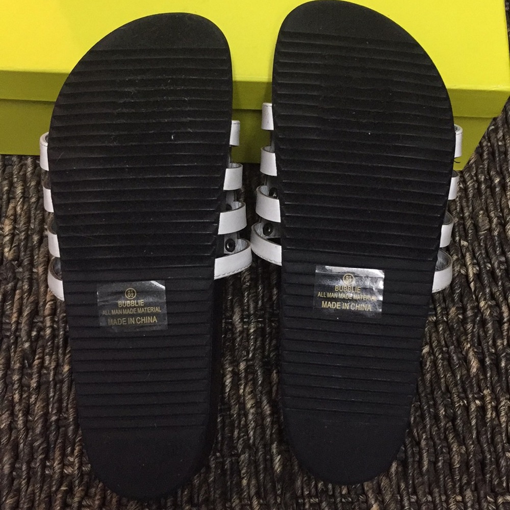 CAGED SLIDES - Picture 3 of 4